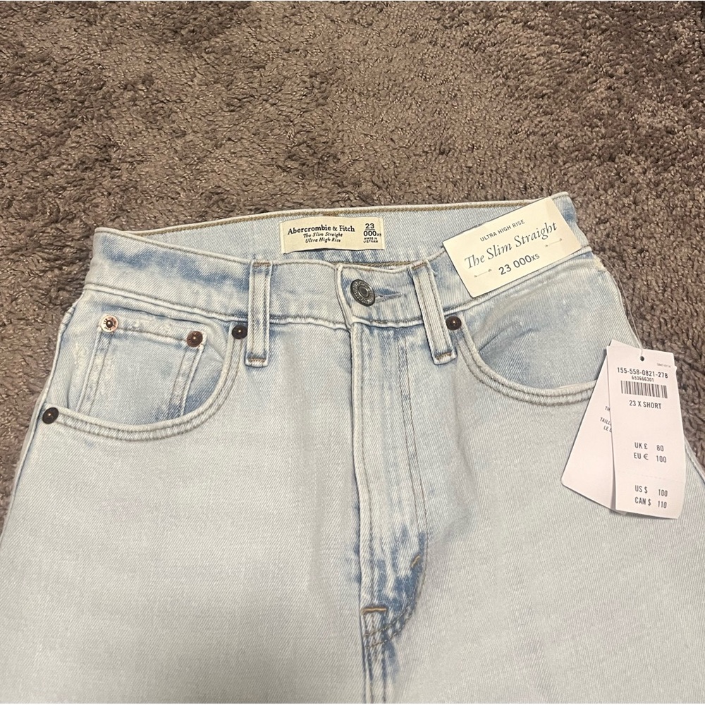 NWT Abercrombie Ultra High Rise Slim Straight jeans size 000 XS/Size 23 - Picture 5 of 6